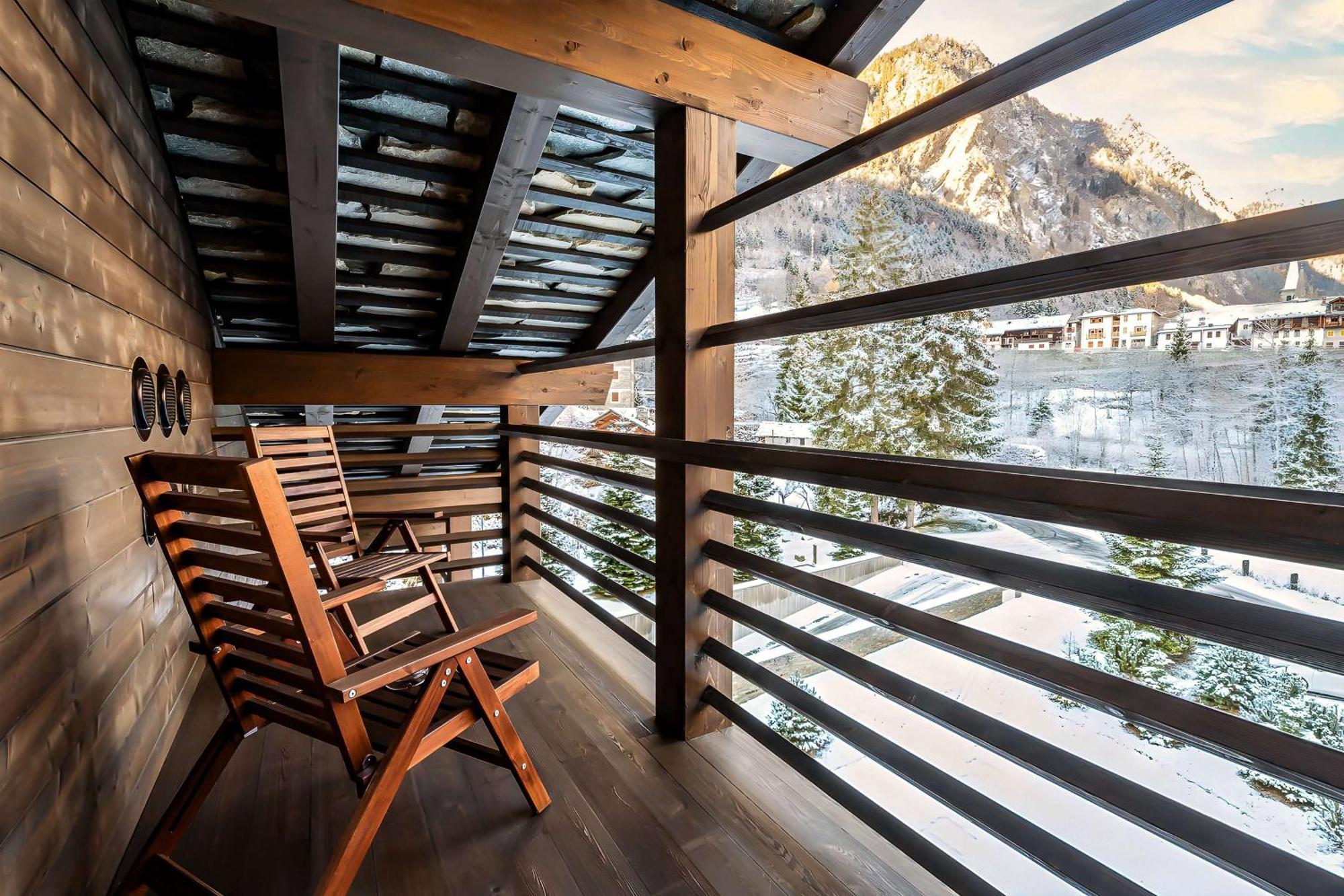Nh Collection Alagna Mirtillo Rosso Exterior foto